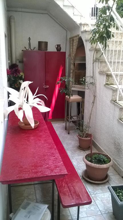 פודגורה Apartments Mia מראה חיצוני תמונה
