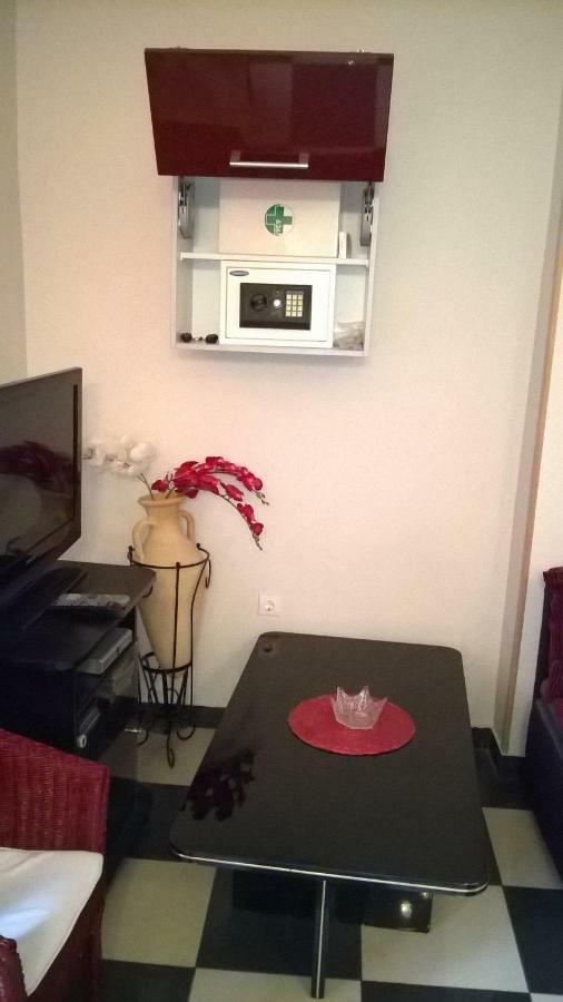 פודגורה Apartments Mia מראה חיצוני תמונה